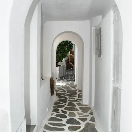 Ξενοδοχείο Paolas τown Boutique