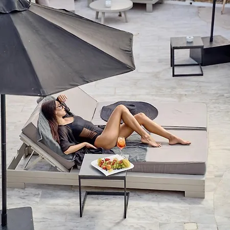 Ξενοδοχείο Paolas τown Boutique