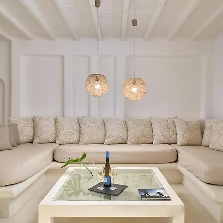 Ξενοδοχείο Paolas τown Boutique 4*